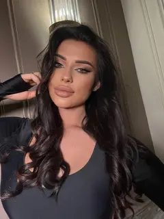 Albina escort in Dubai