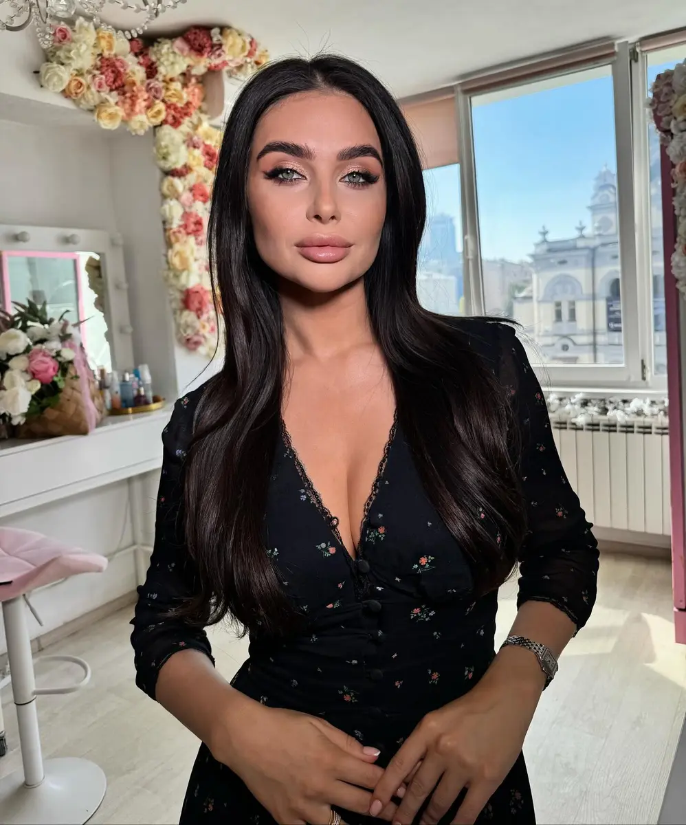 Aphrodite escort in Dubai