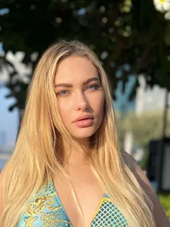 Берта эскорт в городе Дубай