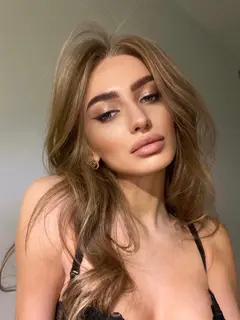 Dana escort in Dubai