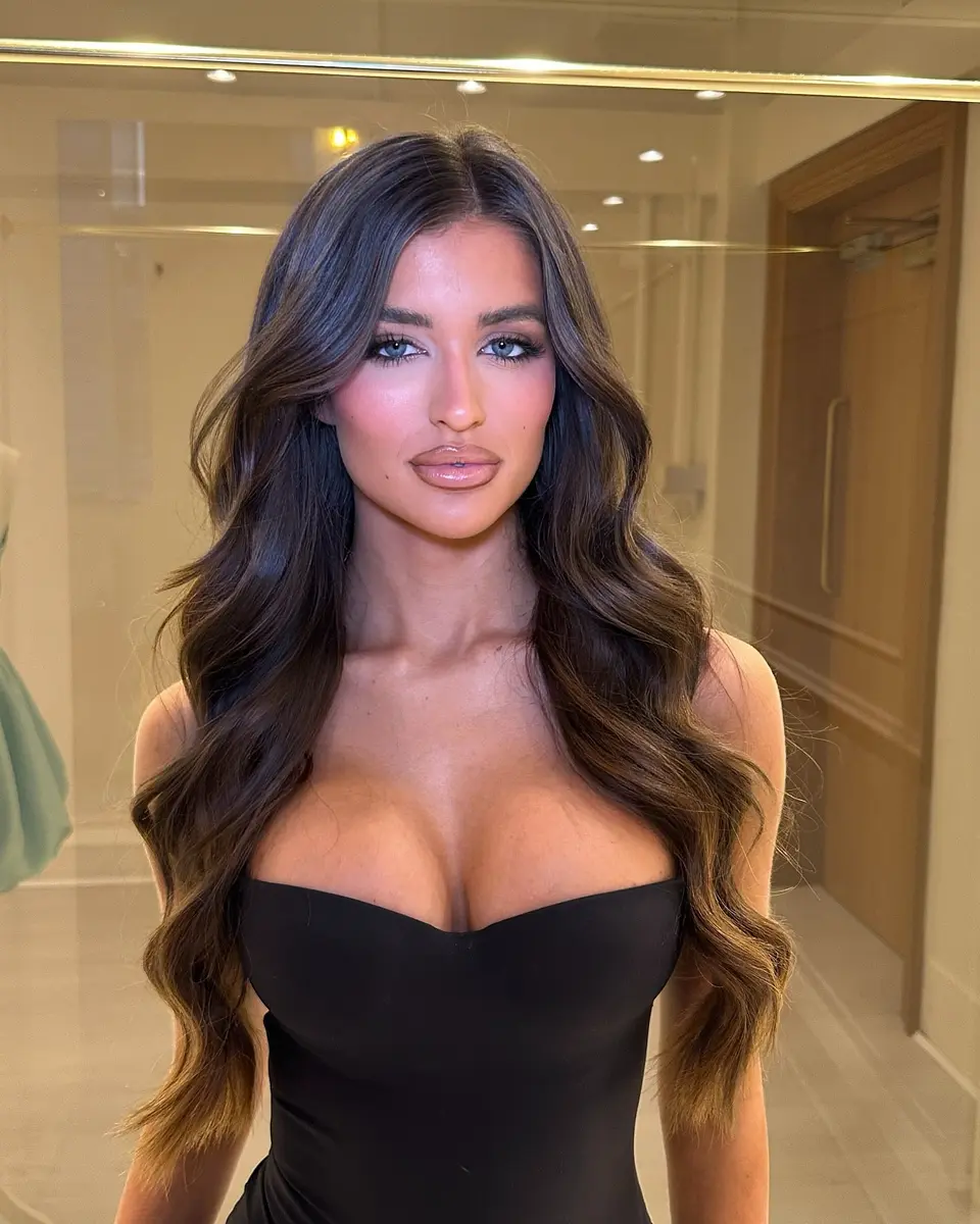 Elina escort in Dubai