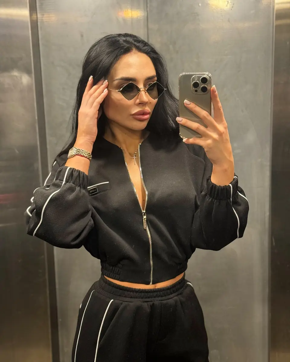 Elya escort in Dubai