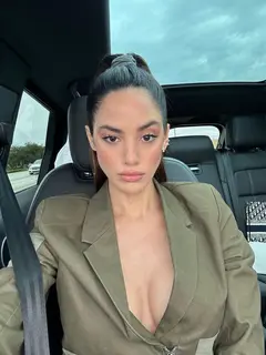 Emilia escort in Dubai