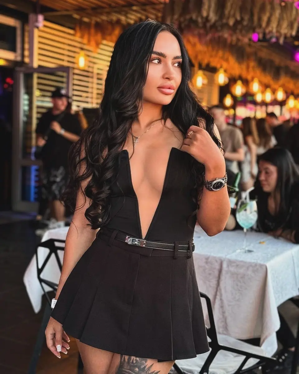 Linda escort in Dubai