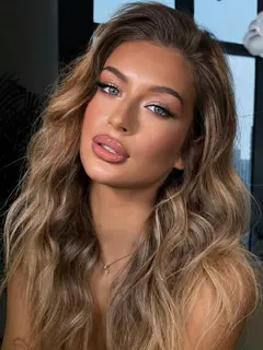 Tatiana escort in Dubai